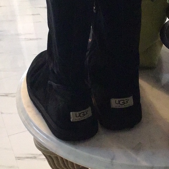 Tall ugg boots - Picture 2 of 5